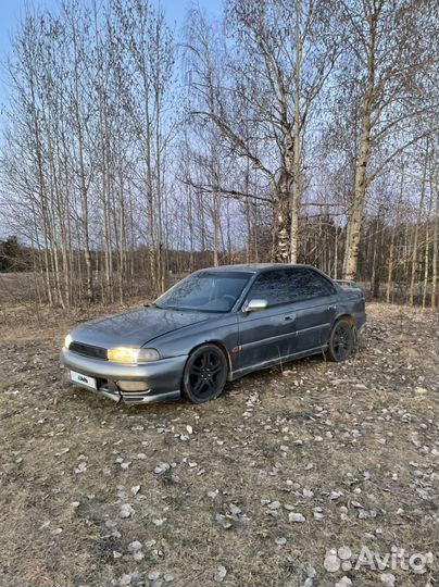 Subaru Legacy 2.5 AT, 1998, 260 000 км