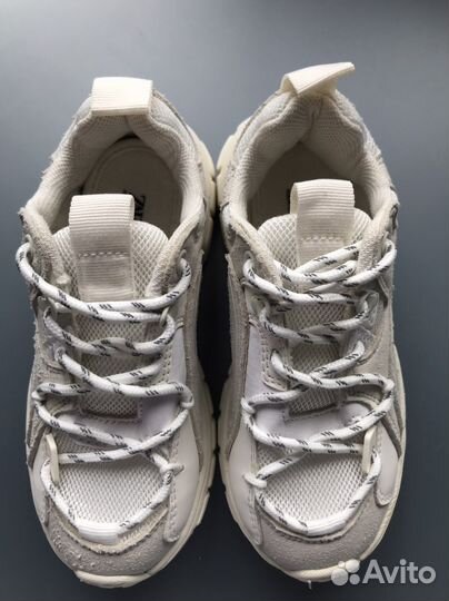 Кроссовки Zara 29 р