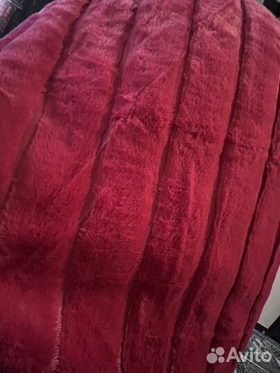 Плед кролик черный и малиновый в полоску