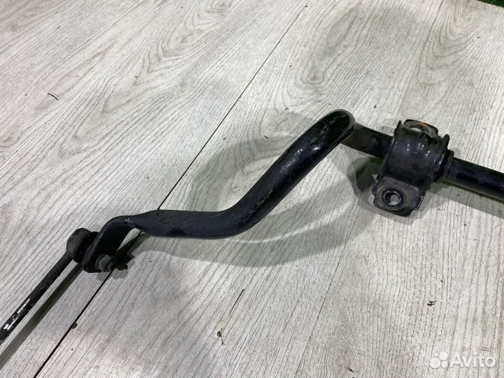 Стабилизатор передний Volvo V40 MD4204T D4204T