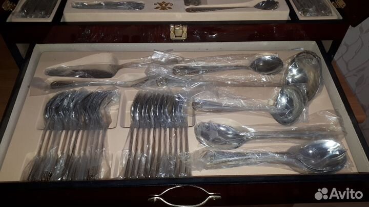 Набор столовых приборов
