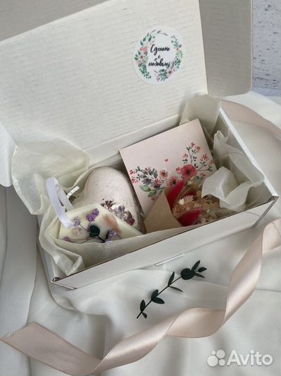 Подарочный бокс