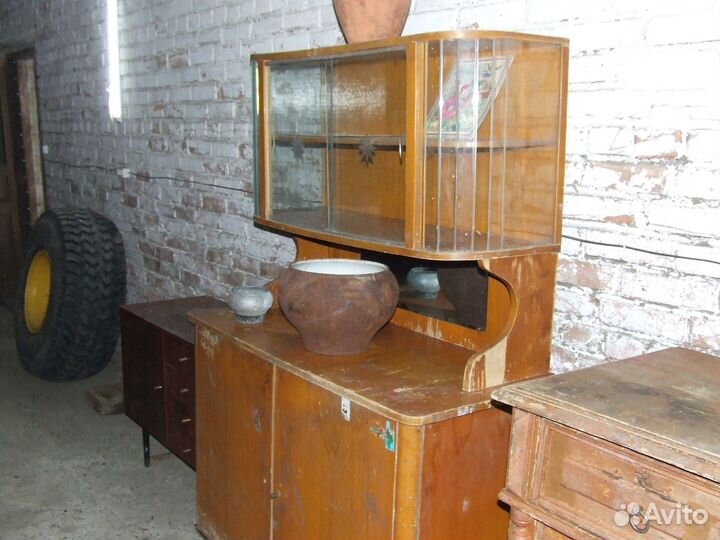Старинный буфет