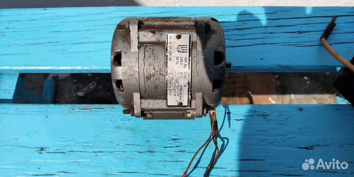 Электро двигатель 220v