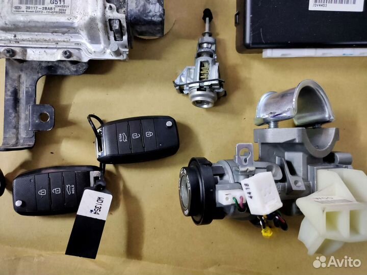 Замок зажигания ключ эбу Kia Cerato 3 YD 2012-2020