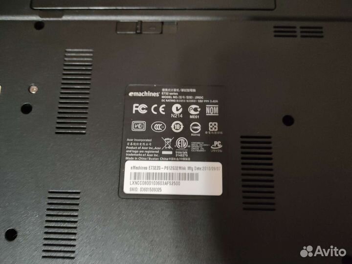 Ноутбук emachines e732zg