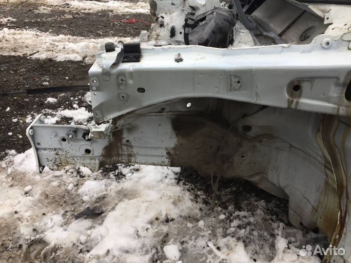 Лонжерон передний левый Volkswagen Tiguan 2017