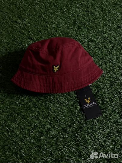 Панама Lyle&Scott Красная