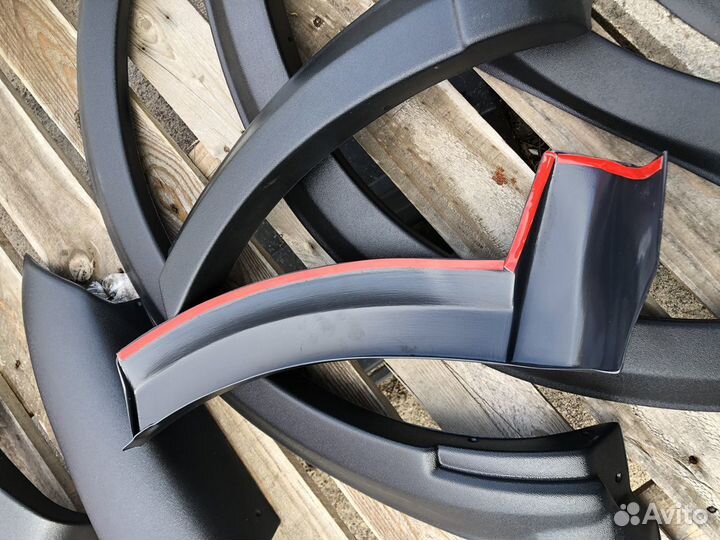 Пластиковый обвес Лада vesta