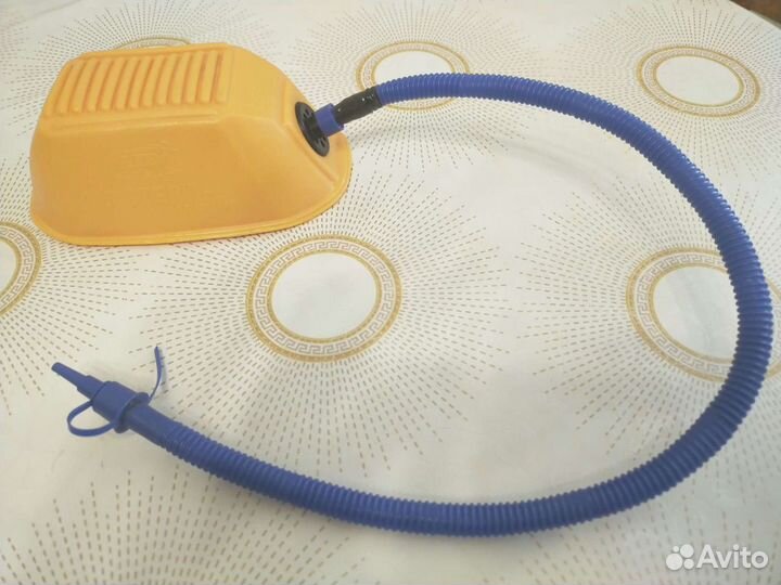 Детские круги плавательные, нарукавники, насос
