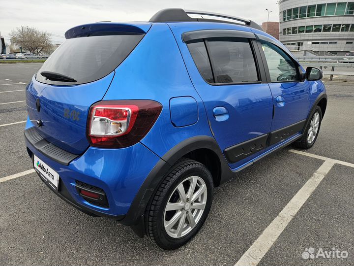 Renault Sandero Stepway 1.6 AT, 2017, 119 000 км