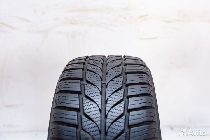 Viking FourTech 205/60 R16 96H