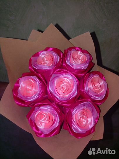 Букет из атласных лент лент