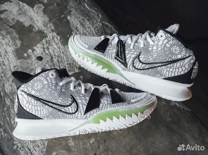 Кроссовки nike kyrie 7