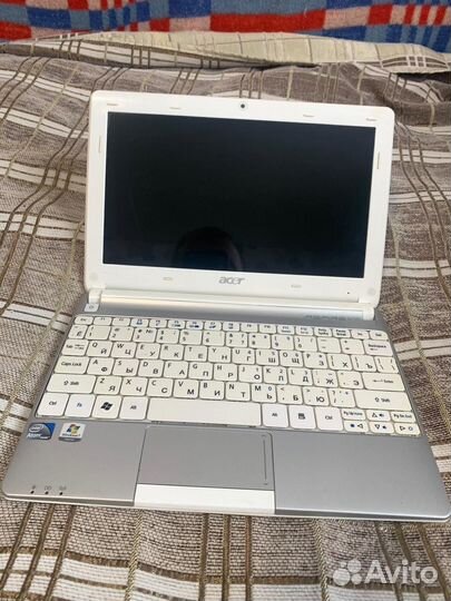 Нетбук asus