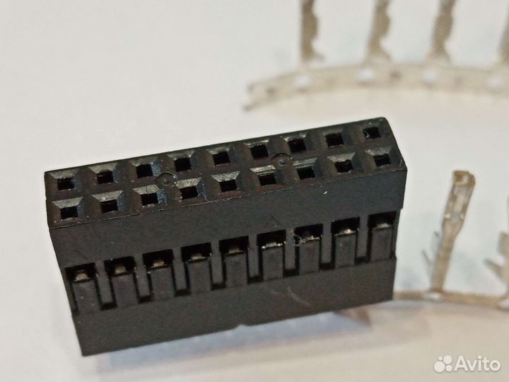 Гнездо на кабель BLD2 2*9 - 18 контактов