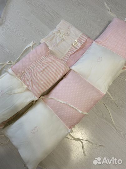 Комплект постельного белья в детскую кроватку