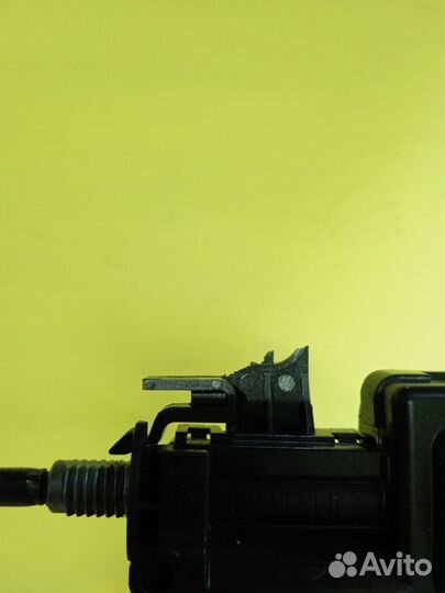 Активатор лючка бензобака Renault Scenic 3