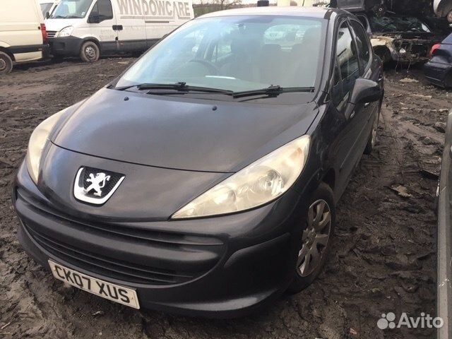 Разбор на запчасти Peugeot 207