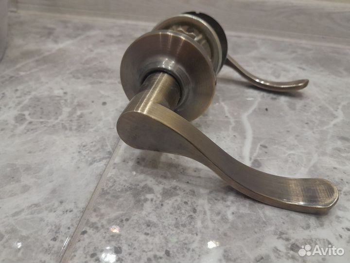 Ручки для межкомнатных дверей