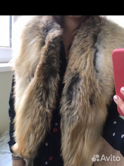 Меховой жилет из лисы