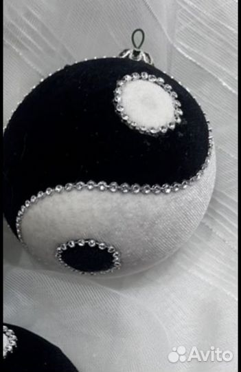 Елочные игрушки