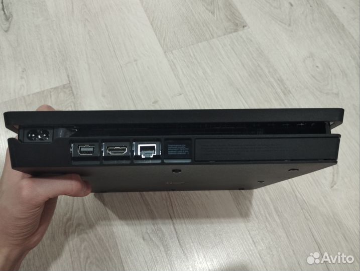 Sony PS4 slim 1tb