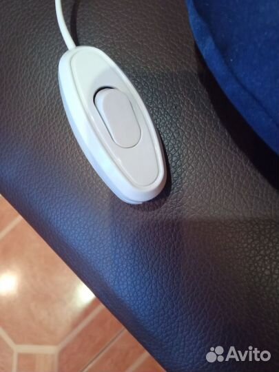 Массажная подушка для шеи