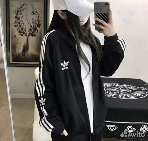 Спортивная зипка adidas