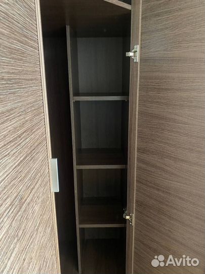 Угловой шкаф (распашной)