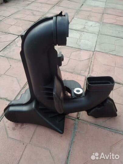 Kia Rio 4 резонатор воздушного фильтра