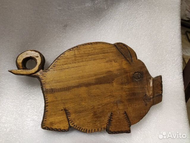 Ручная работа по дереву. Весёлый Хрюша