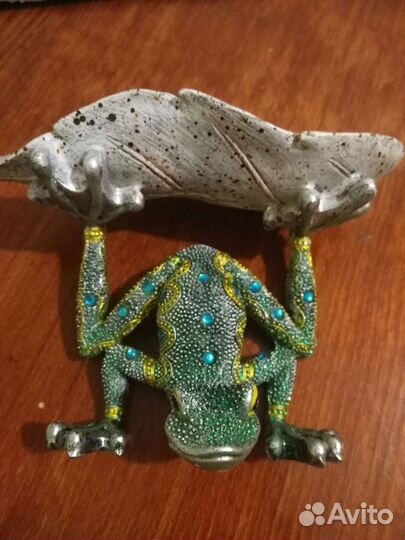 Подсвечники лягушки