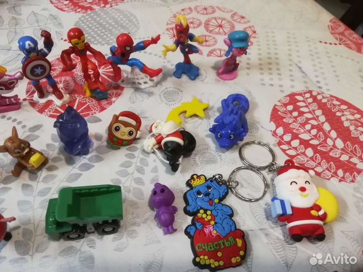 Игрушки киндер сюрприз Mega bloks смурфы шар лол