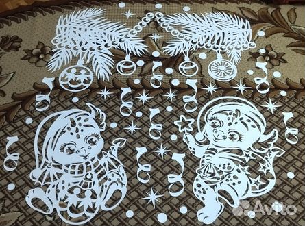 Новогодние украшения на окна (вытынанки)