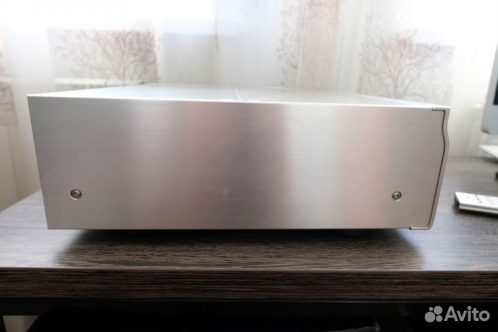 Denon DCD SA-1 CD / sacd плеер цап 230 вольт