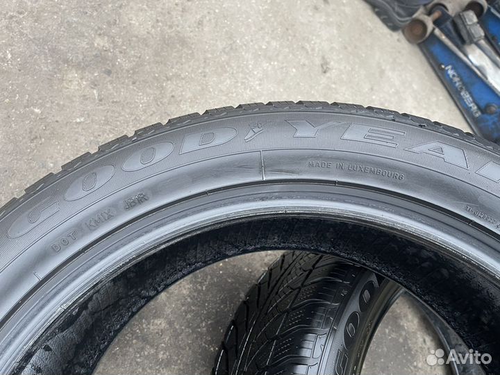 Goodyear UltraGrip Performance 2 255/50 R21 106H