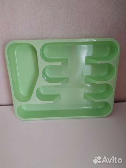 Лоток для столовых приборов