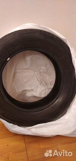 Yokohama BluEarth AE50 215/65 R17 99V