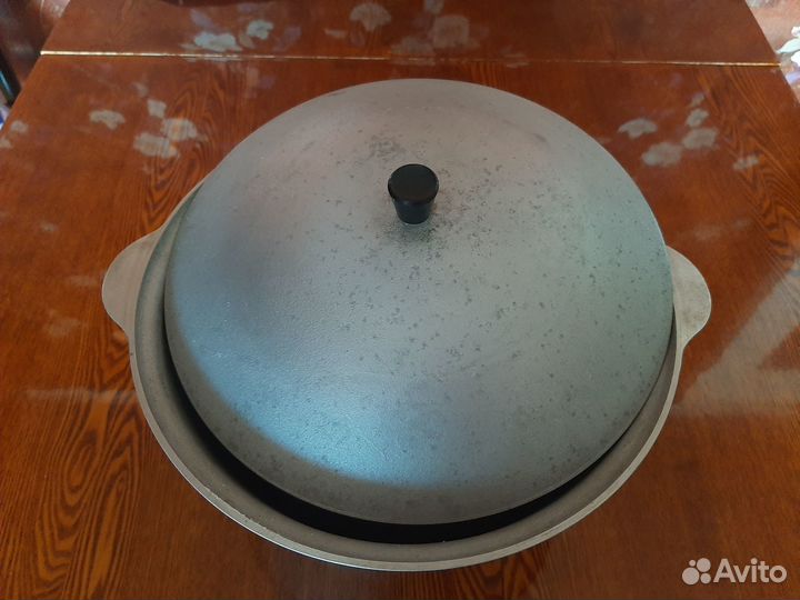 Казан чугунный