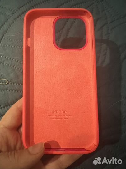 Чехлы на iPhone 13 про