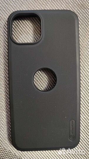 Чехол на iPhone 13