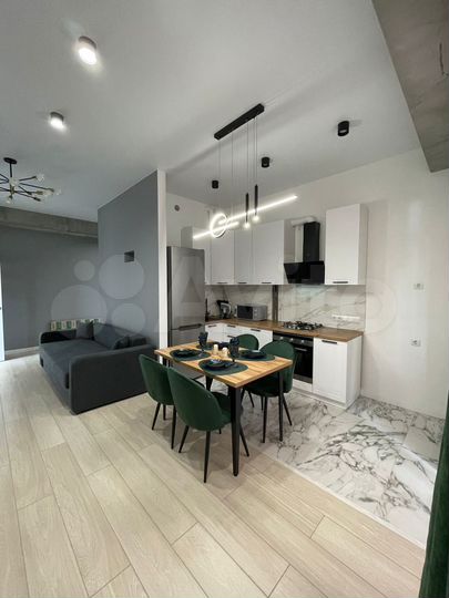 2-к. квартира, 61 м², 6/6 эт.