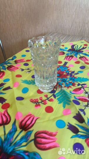 Ваза хрустальная под цветы