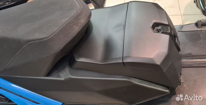 860202668 Багажный Короб За Сиденье Для Ski Doo