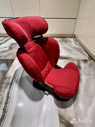 Детское автокресло Maxi Cosi rodifix airprotect