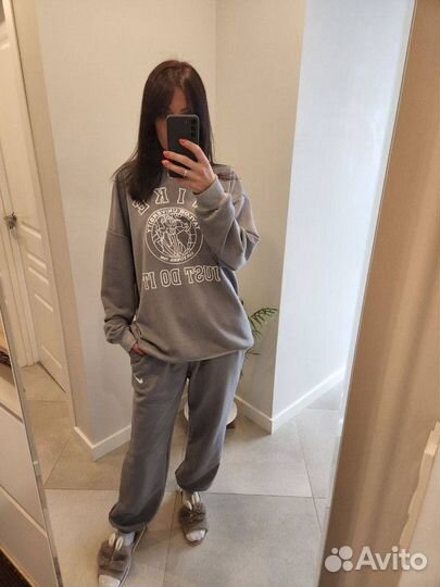 Спортивный костюм Серый