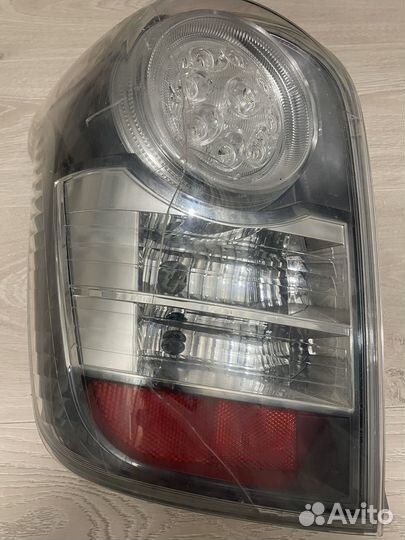 Задний левый фонарь Corolla Fielder 202