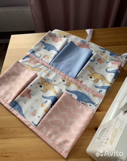 Кроватка детская. Кровать