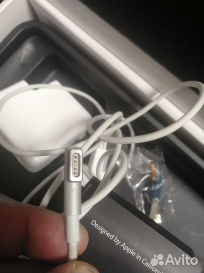 Оригинальная зарядка macbook